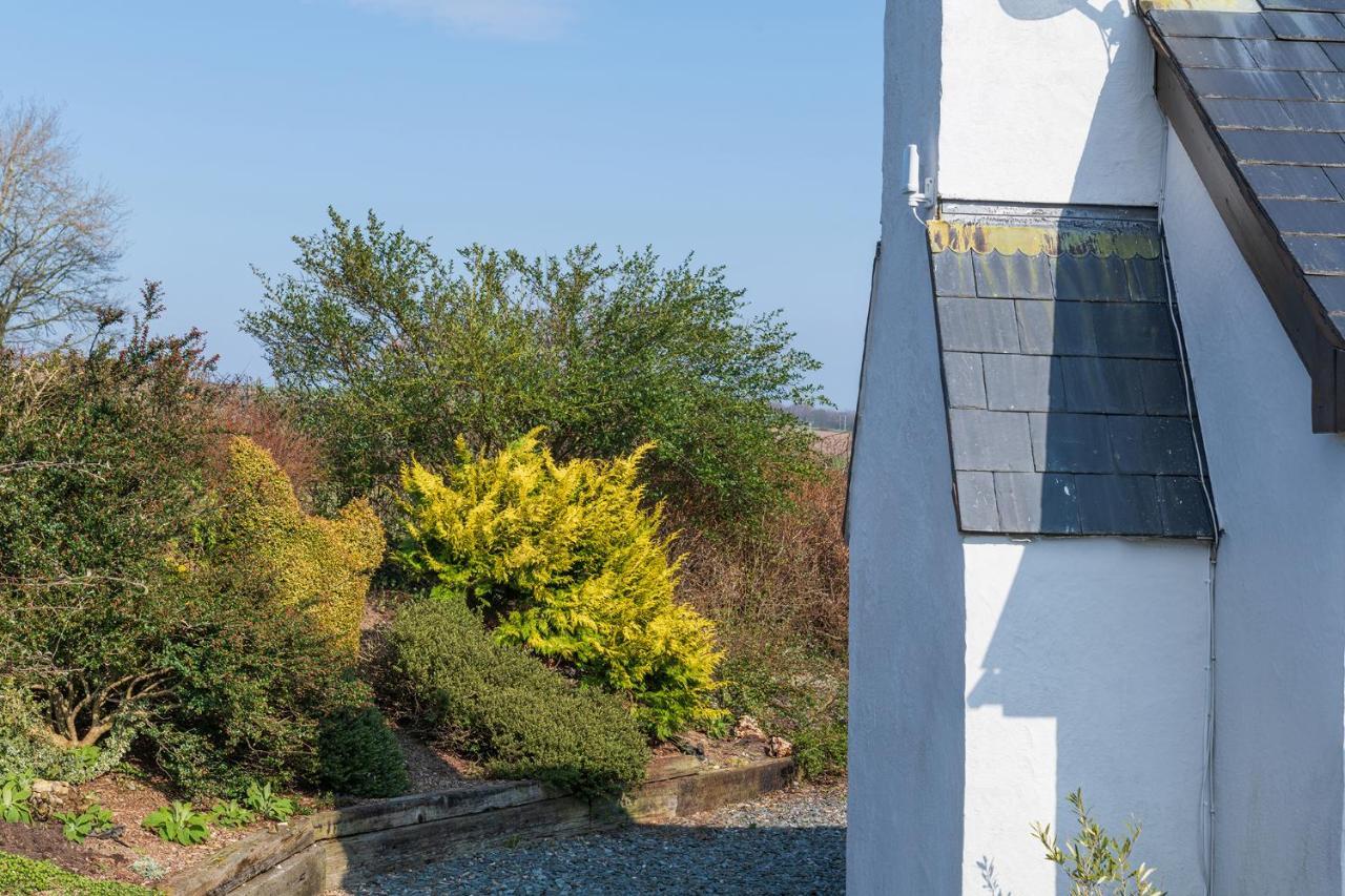 Beautiful Countryside Cottage On The North Wales Coast Abergele Kültér fotó