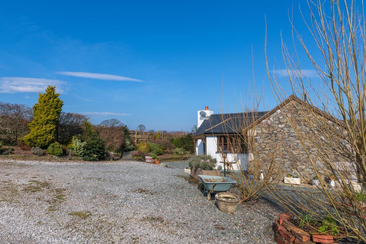 Beautiful Countryside Cottage On The North Wales Coast Abergele Kültér fotó
